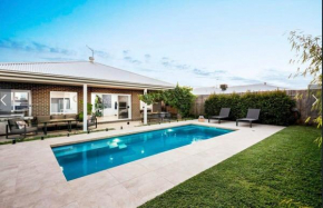 Park Front Villa with sparkling swimming pool